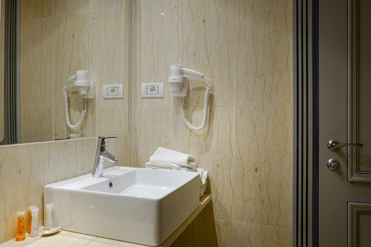 Hotel Eden Yaş Dış mekan fotoğraf