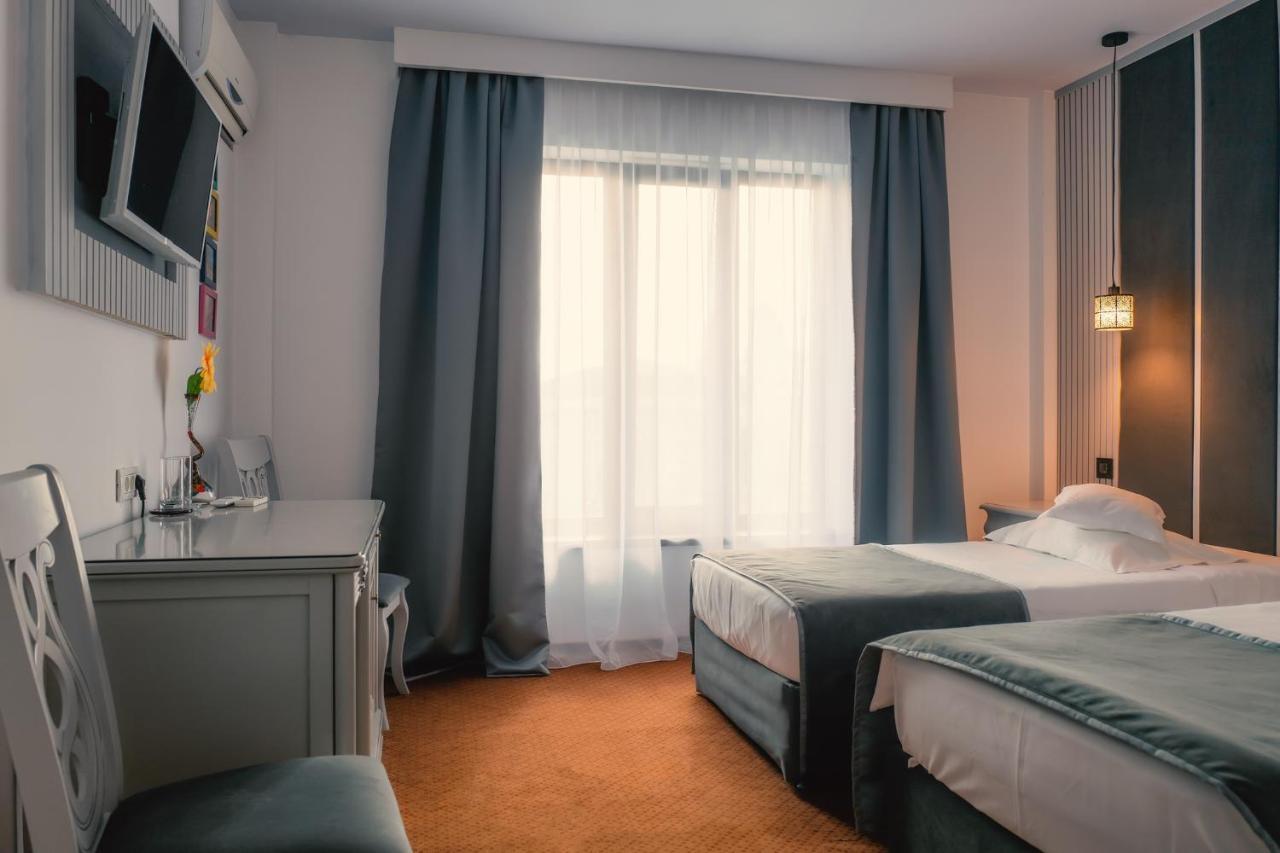 Hotel Eden Yaş Dış mekan fotoğraf