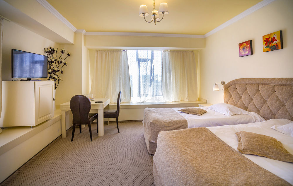Hotel Eden Yaş Dış mekan fotoğraf